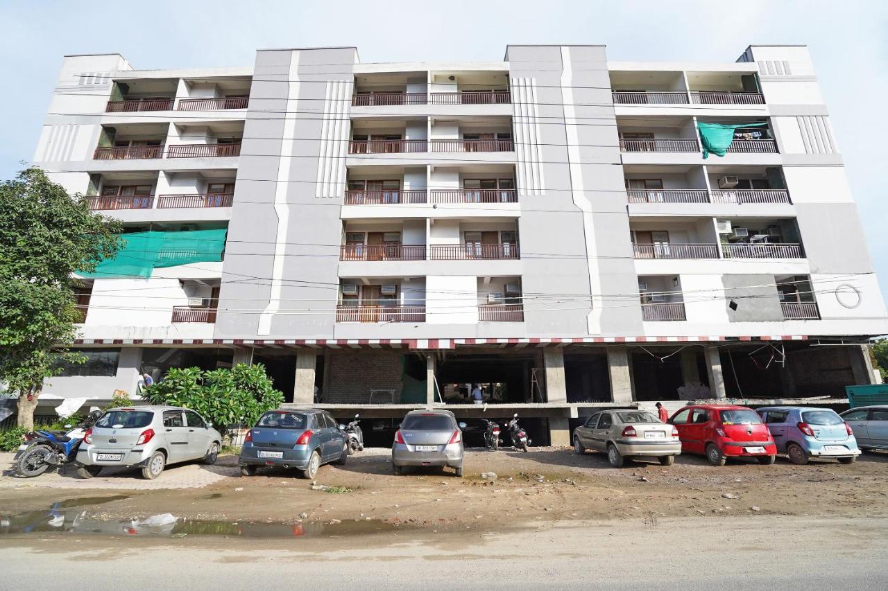 Oyo Flagship 77122 Gmd Vasundhara Ghaziabad Exterior photo