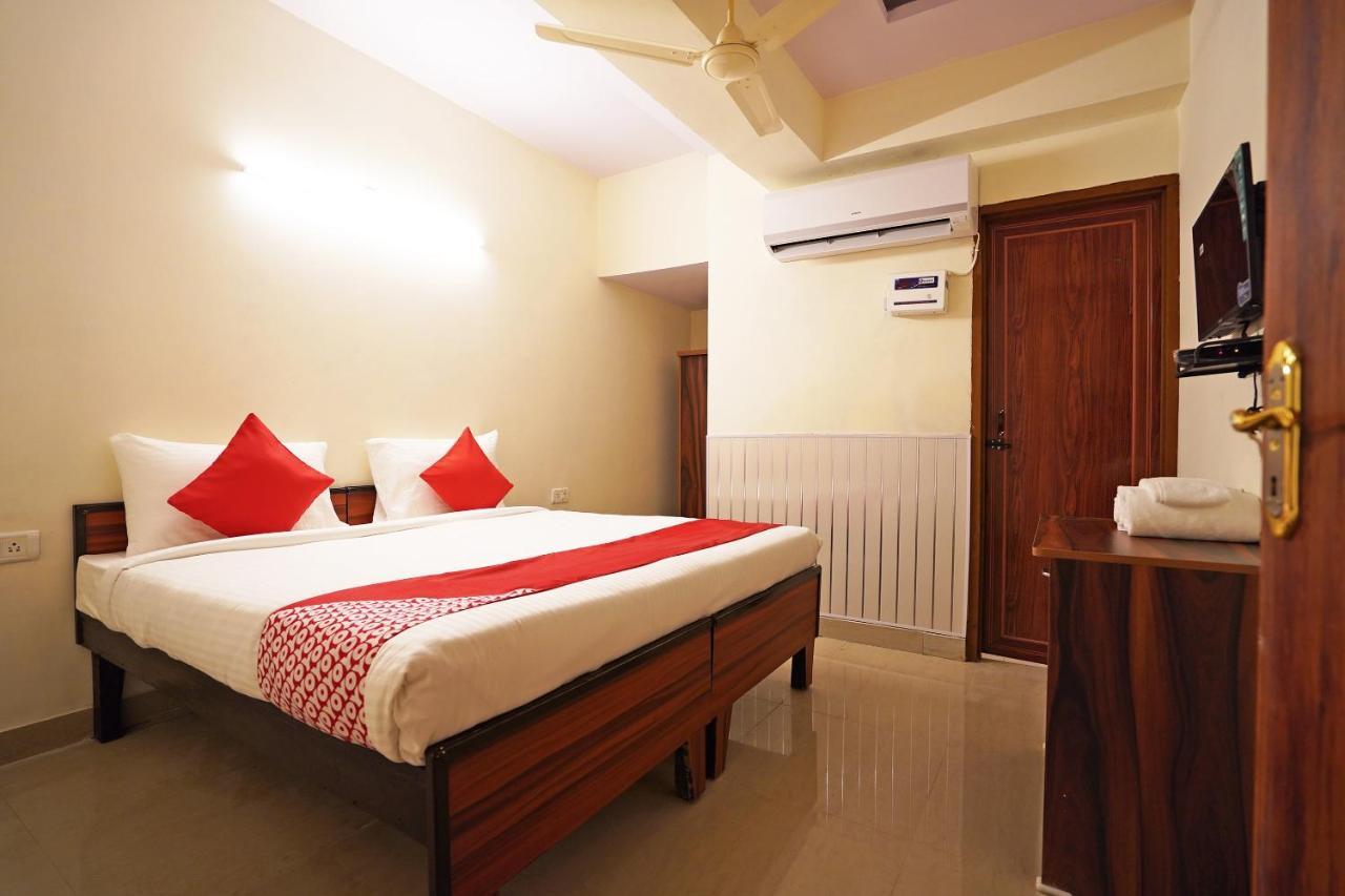Oyo Flagship 77122 Gmd Vasundhara Ghaziabad Exterior photo